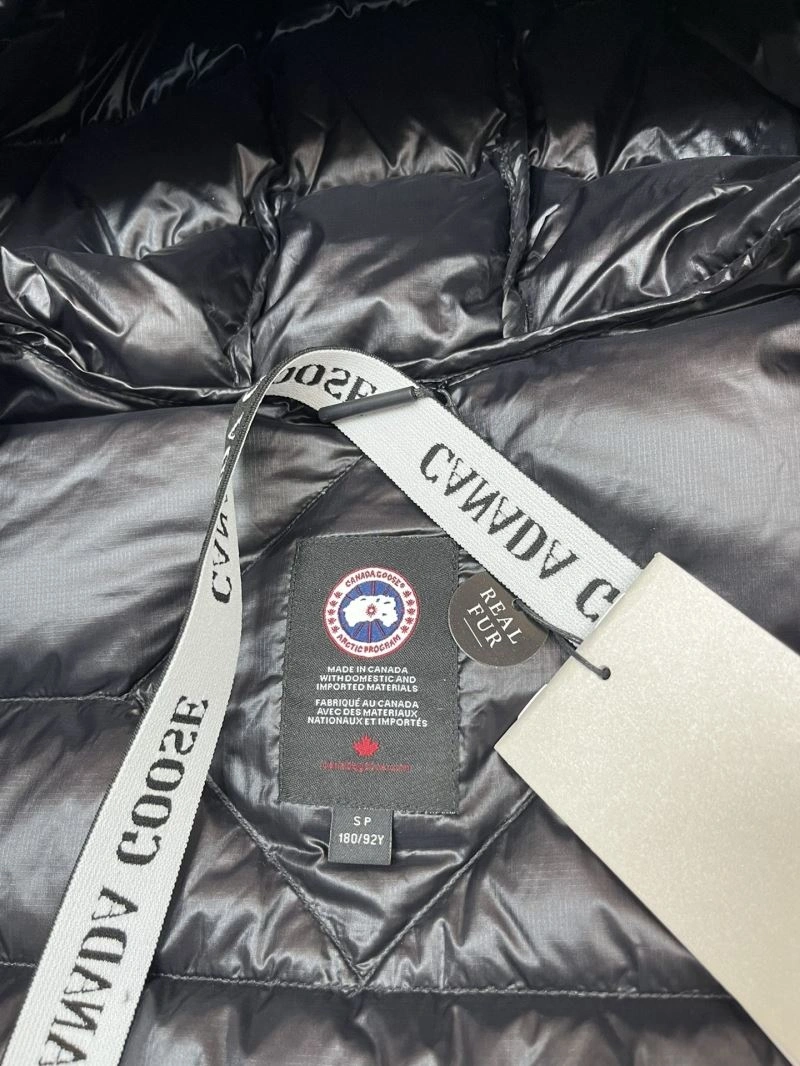 Canada Goose Down Jackets AllSeason 106330