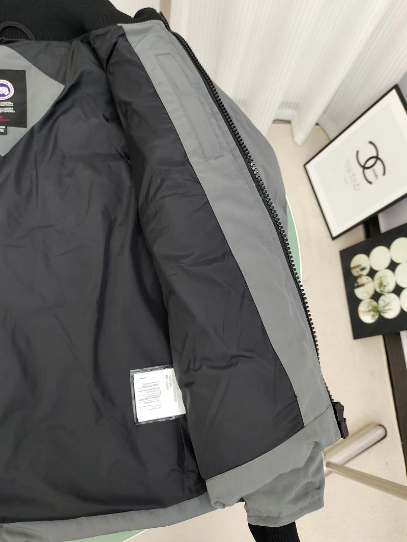 Canada Goose Down Jackets Timeless 106370