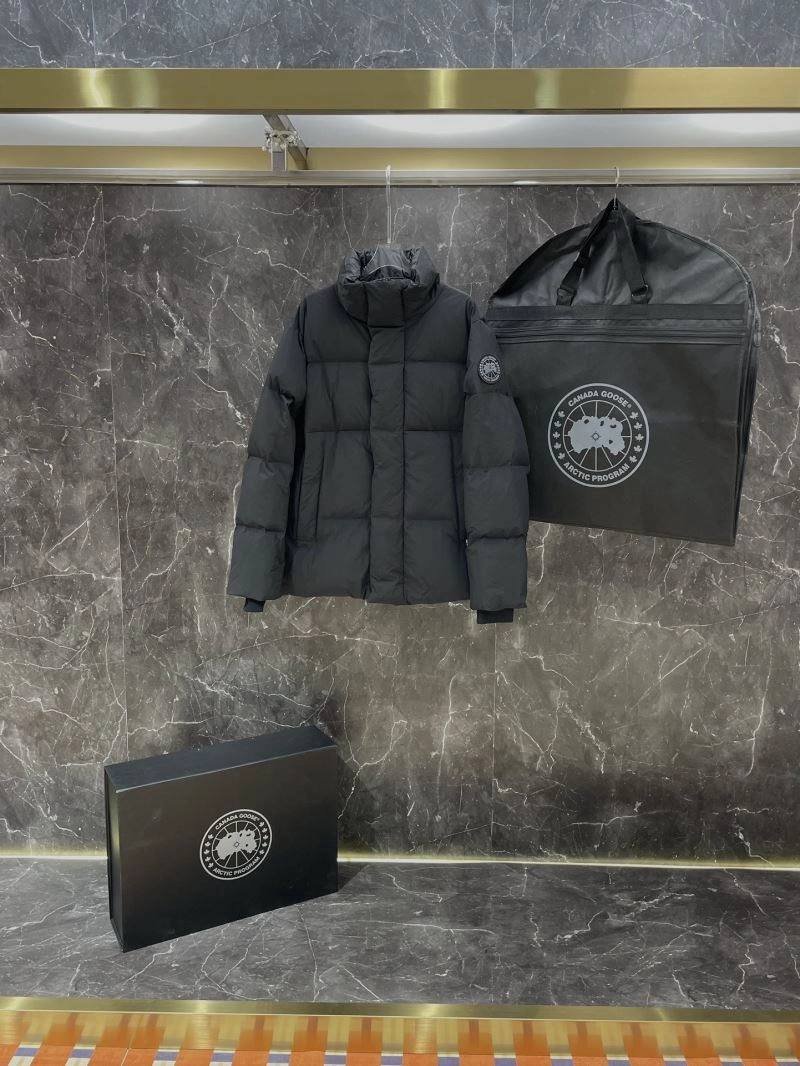 Canada Goose Down Jackets TimelessDesign 106344