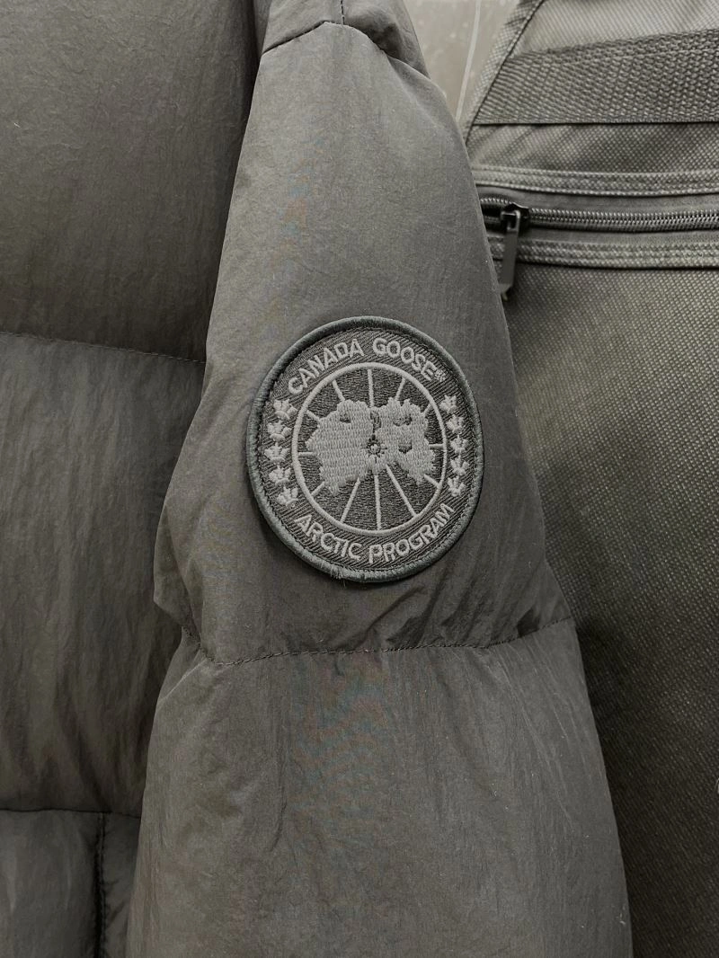 Canada Goose Down Jackets TimelessDesign 106344