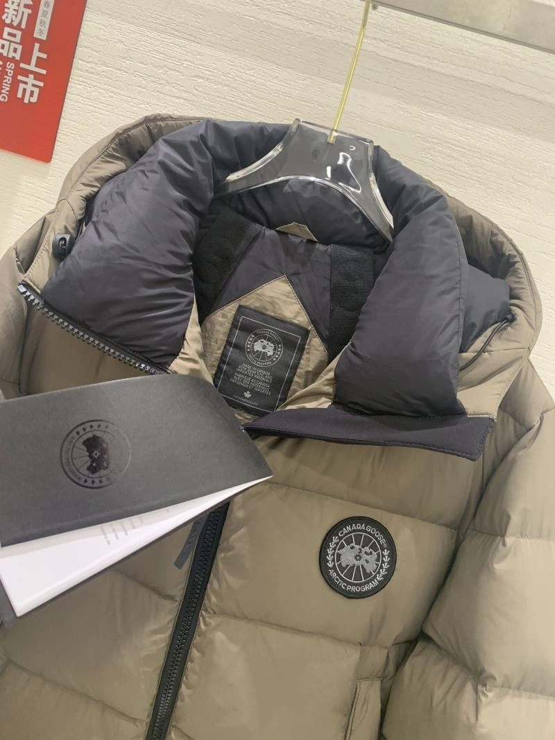 Contemporary Canada Goose Down Jackets 106334