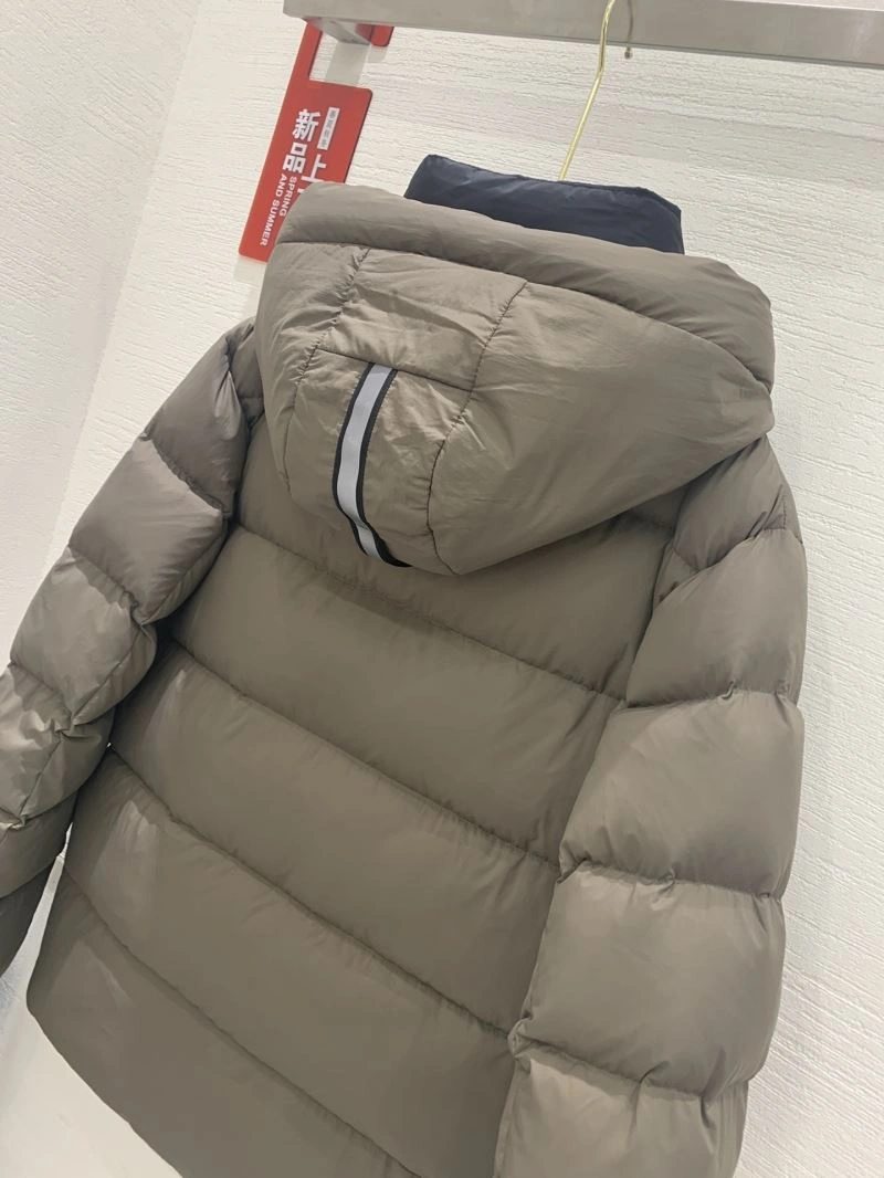 Contemporary Canada Goose Down Jackets 106334