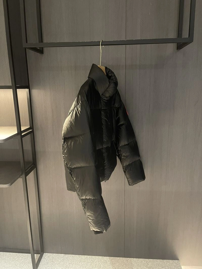 Canada Goose Down Jackets Fashionable 106265