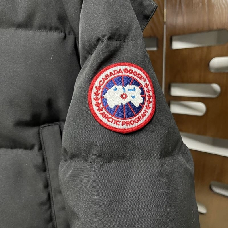 Canada Goose Down Jackets Fashionable 106253