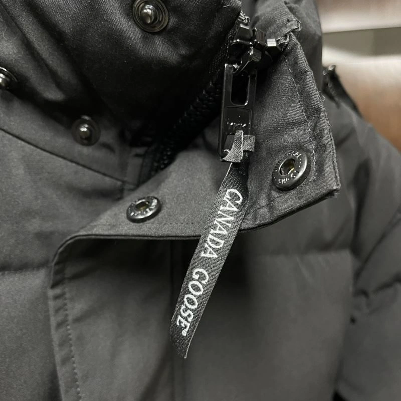 Canada Goose Down Jackets Fashionable 106253