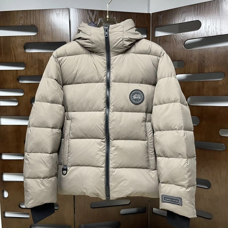 Canada Goose Down Jackets UrbanChic 106254