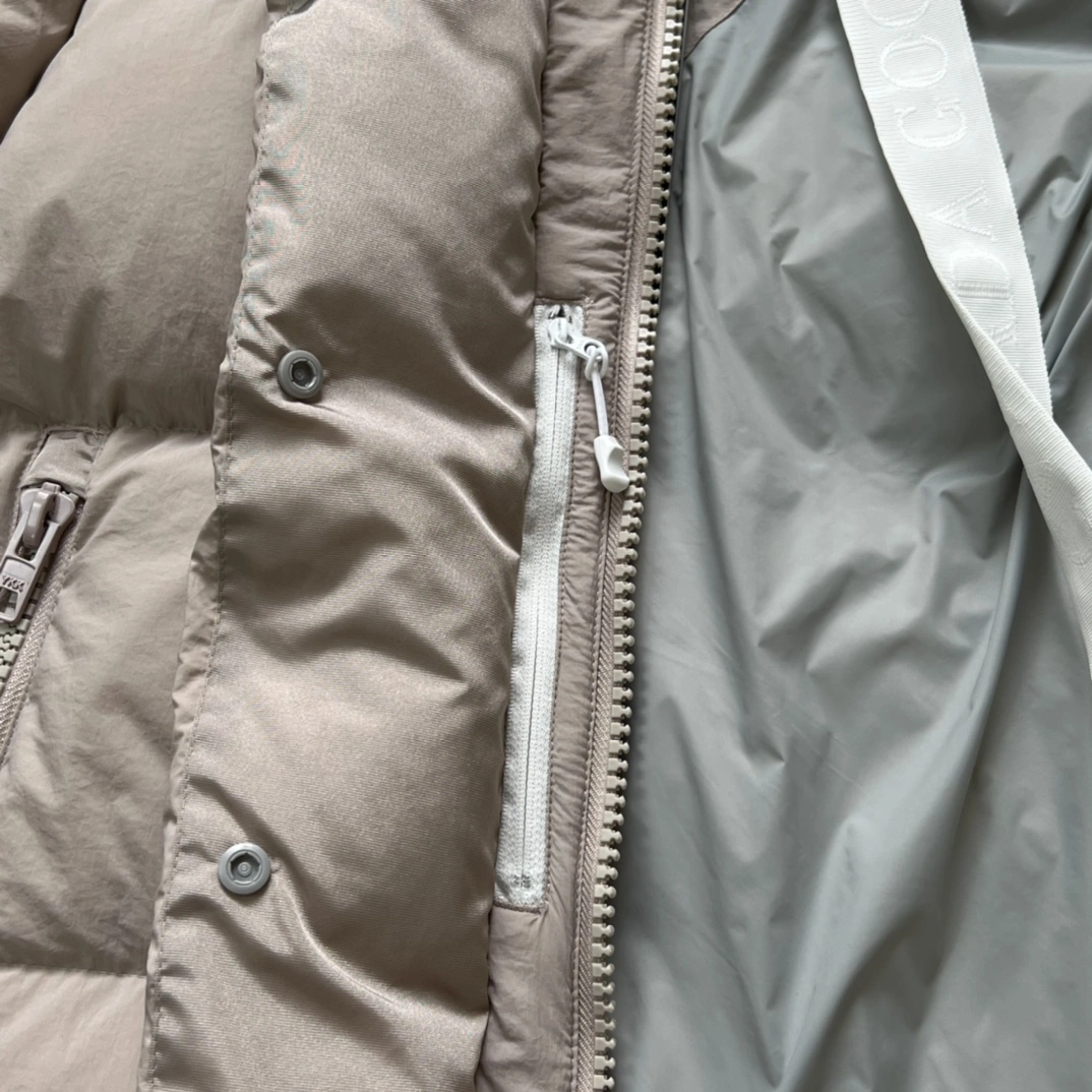 Canada Goose Down Jackets Attractive 106378