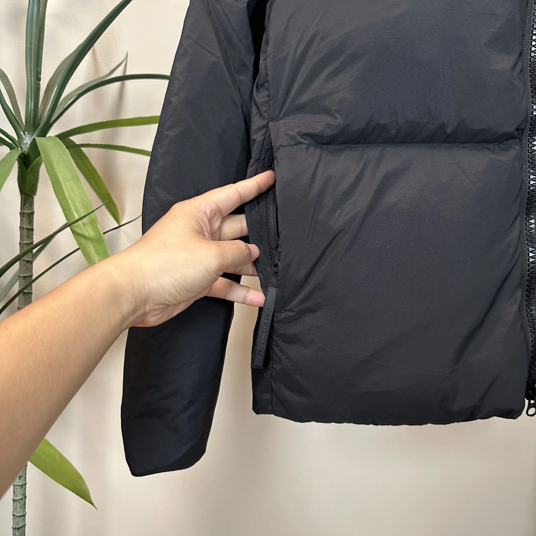 Canada Goose Down Jackets FreshLook 106365