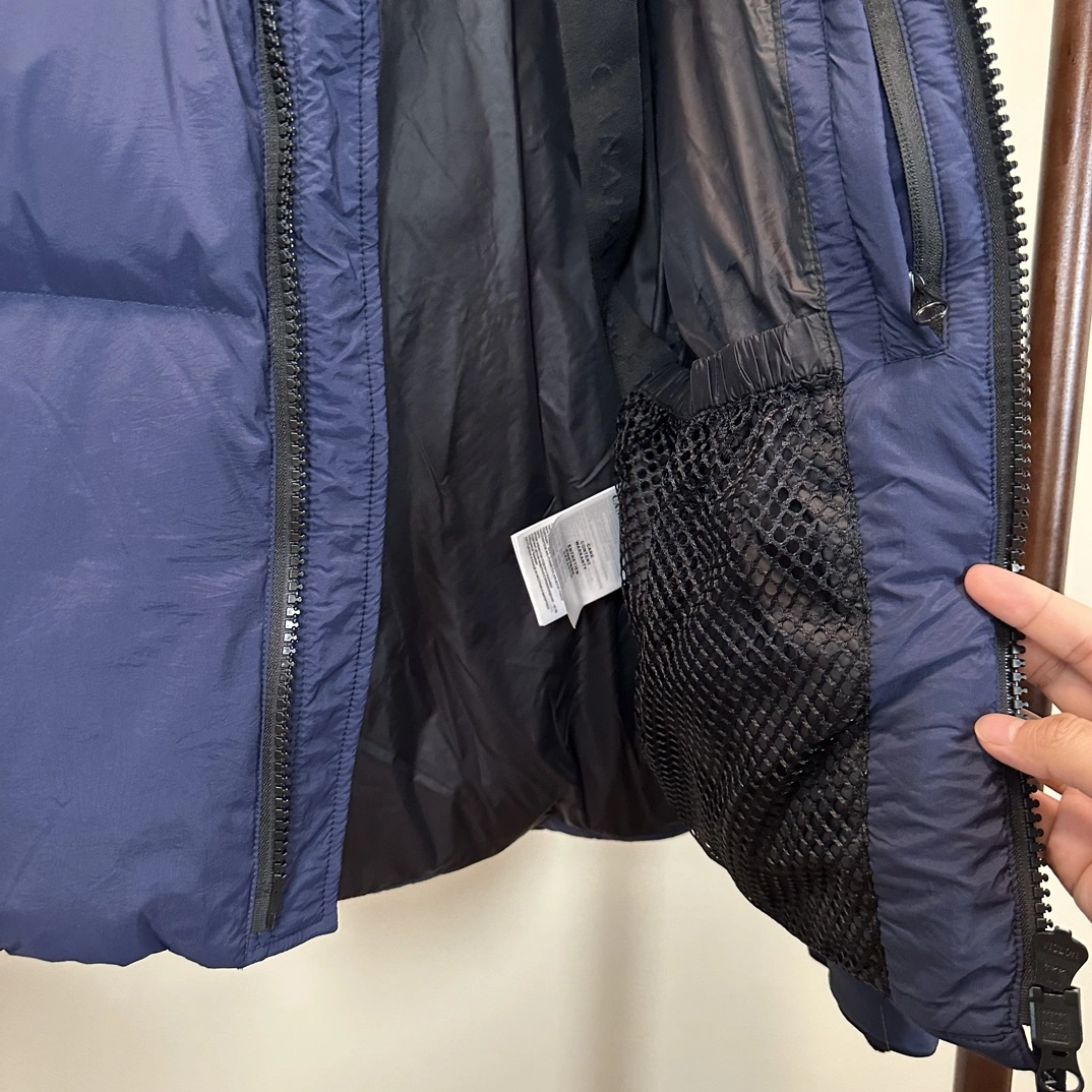 Canada Goose Down Jackets Attractive 106406
