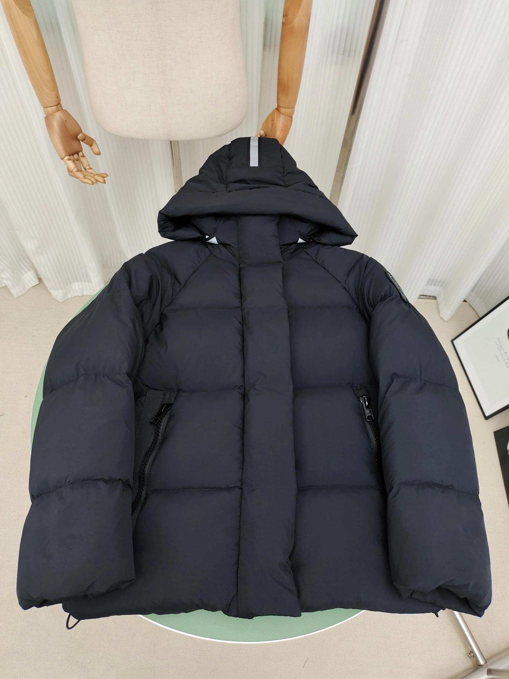 Canada Goose Down Jackets Functional 106360