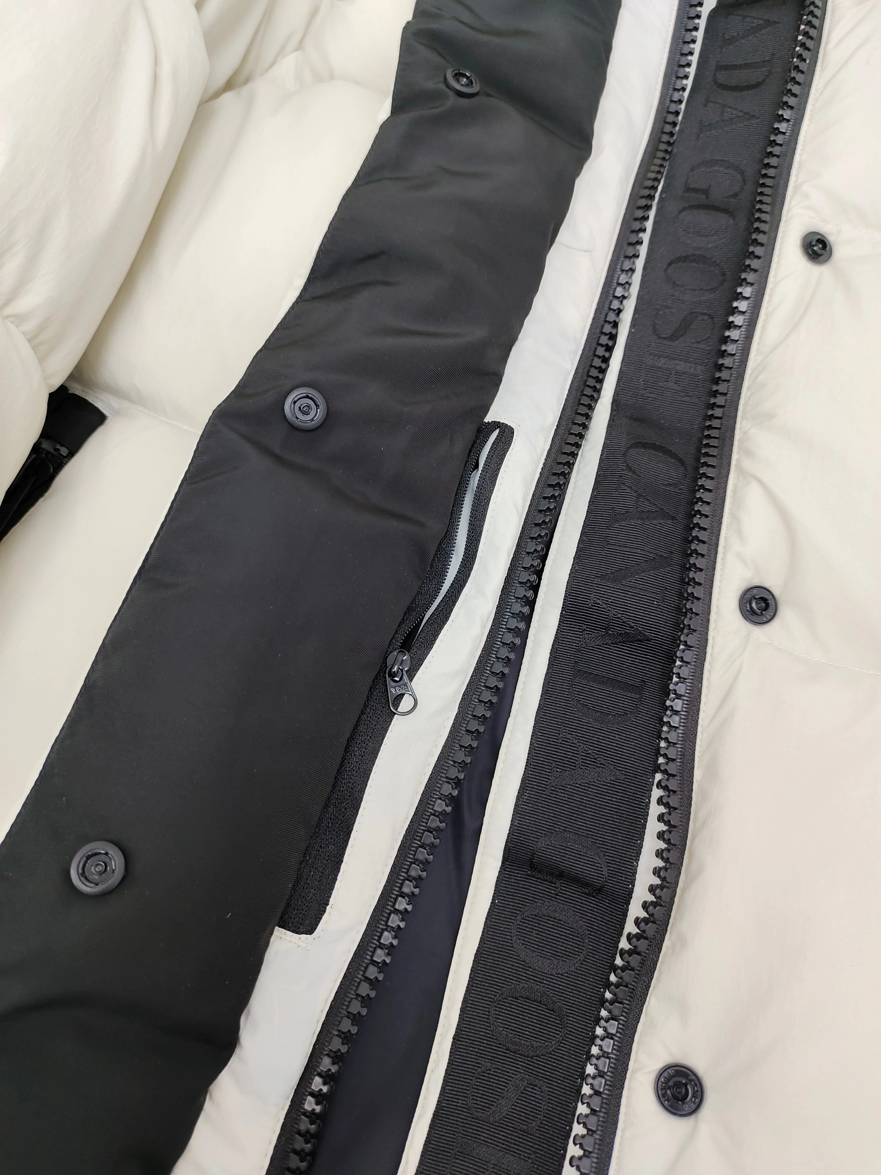 Canada Goose Down Jackets TopPick 106361