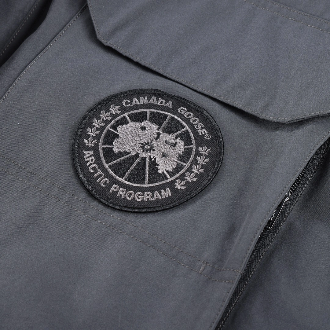 Casual Canada Goose Down Jackets 106381