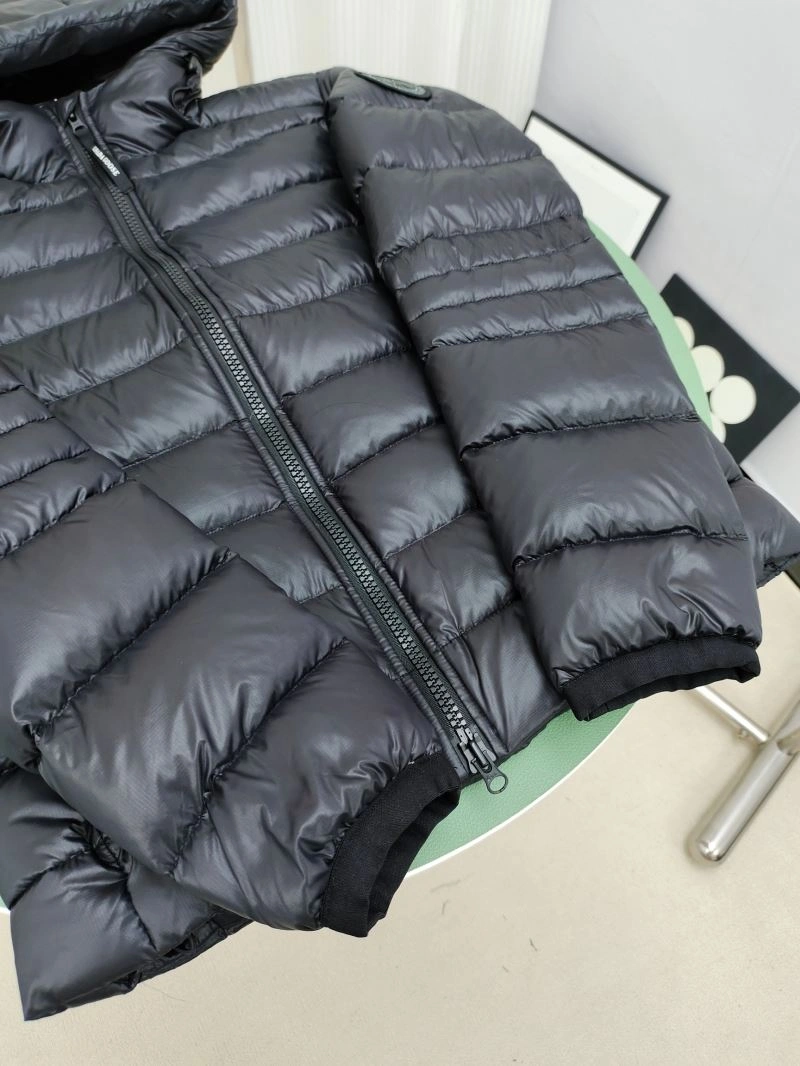 Contemporary Canada Goose Down Jackets 106286