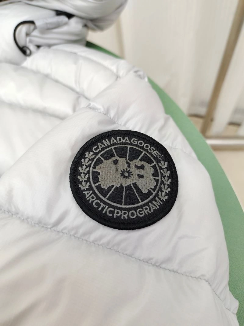 SunProtective Canada Goose Down Jackets 106294