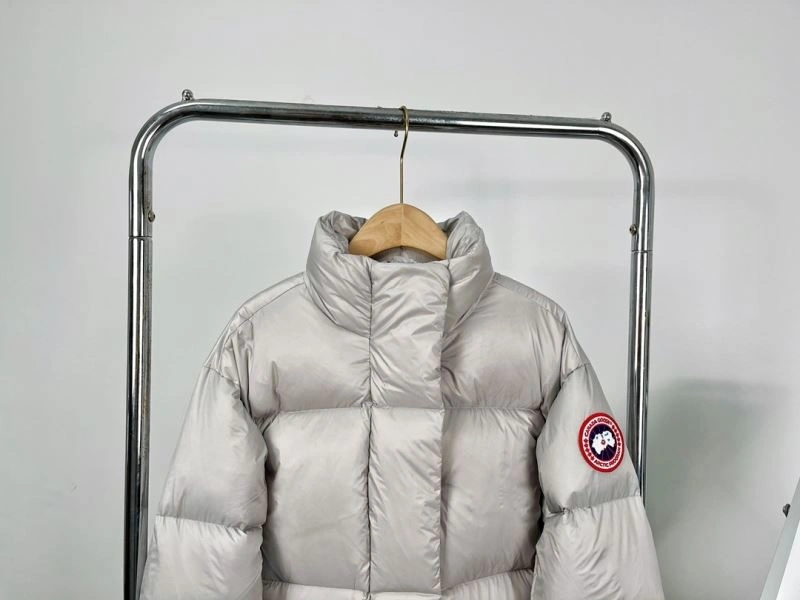 Canada Goose Down Jackets EyeCatching 106328