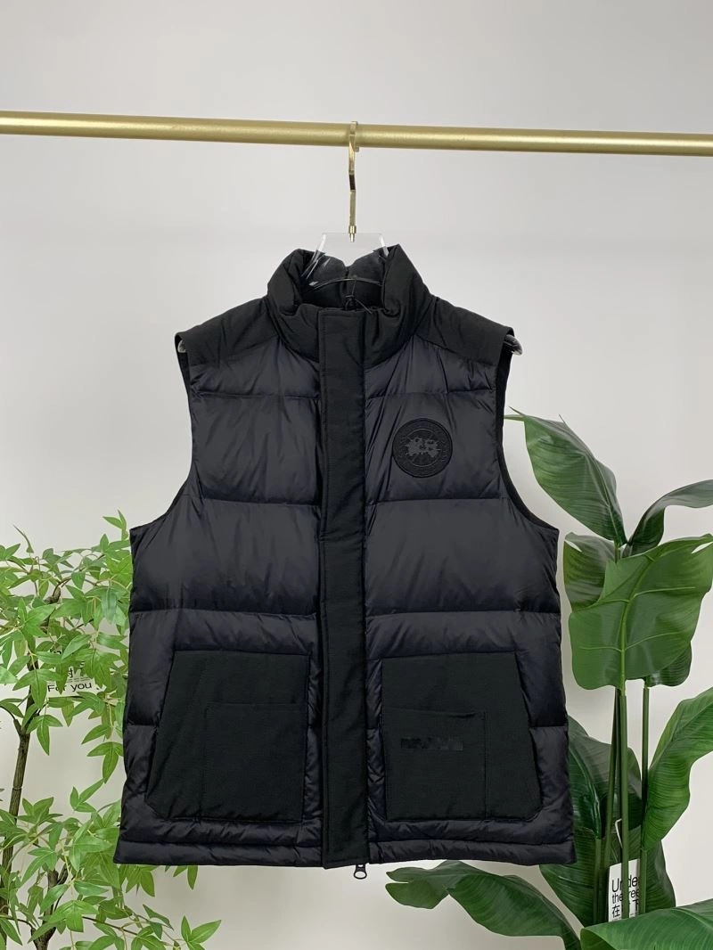 Canada Goose Down Jackets ZipUp 106332