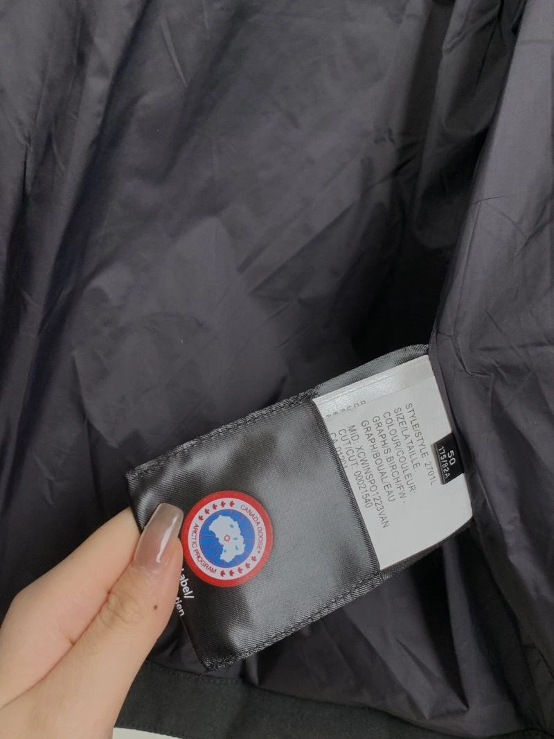 Canada Goose Down Jackets ZipUp 106332