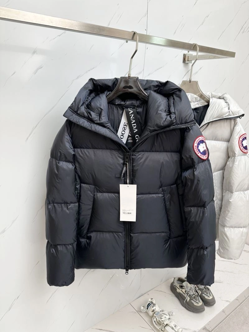 WaterResistant Canada Goose Down Jackets 106185