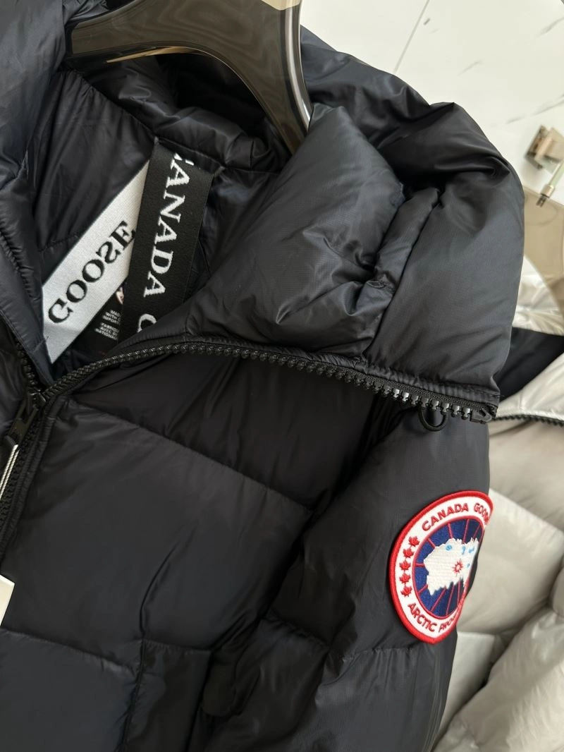 WaterResistant Canada Goose Down Jackets 106185