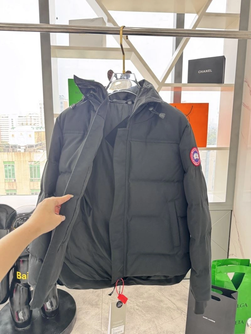 Canada Goose Down Jackets Supportive 106305