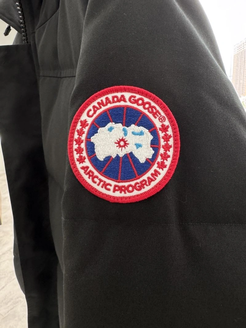 Canada Goose Down Jackets Supportive 106305