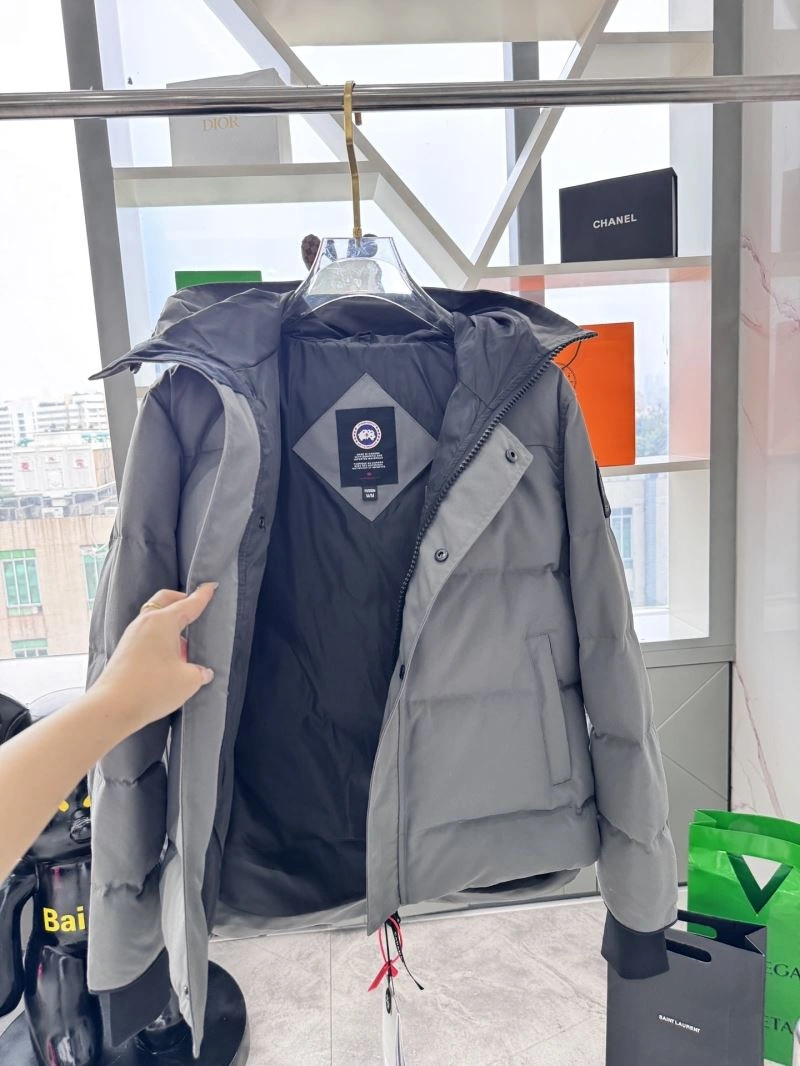 Canada Goose Down Jackets Compact 106276