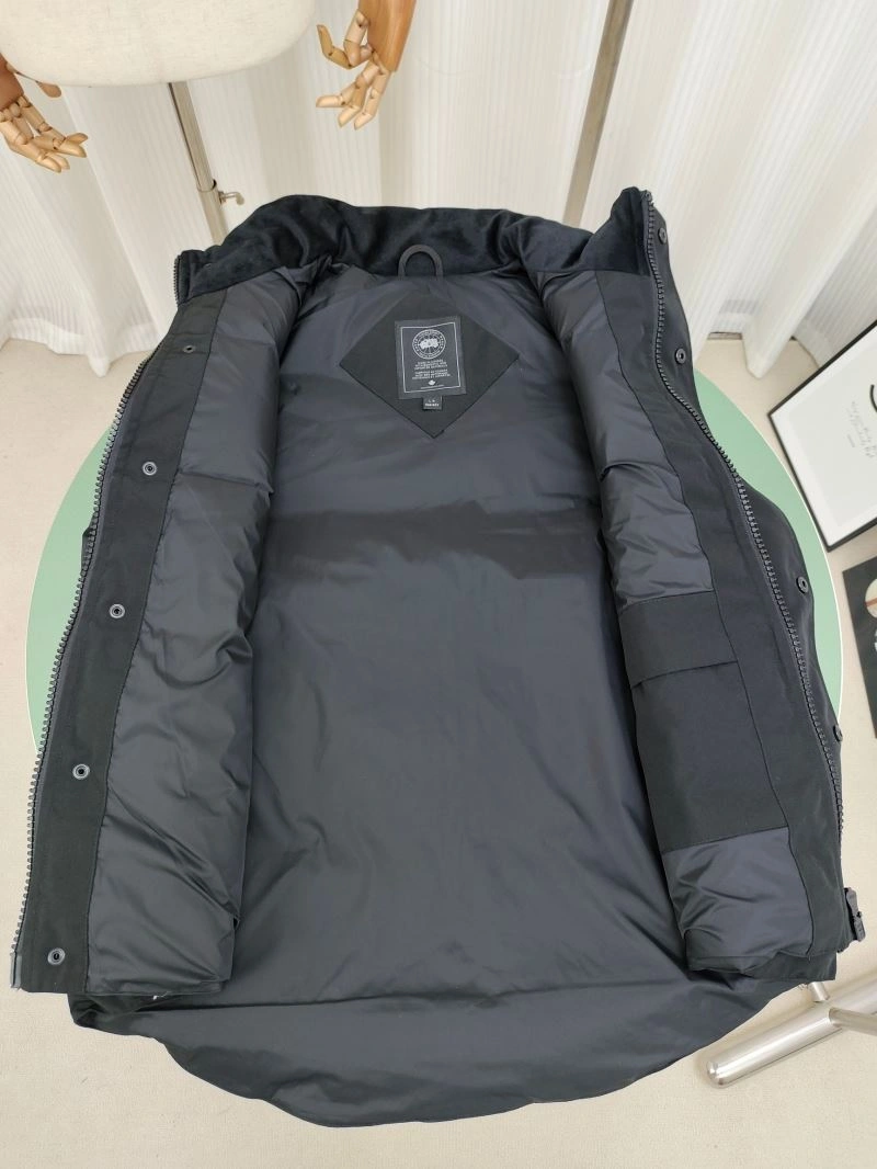 Canada Goose Down Jackets Neat 106272
