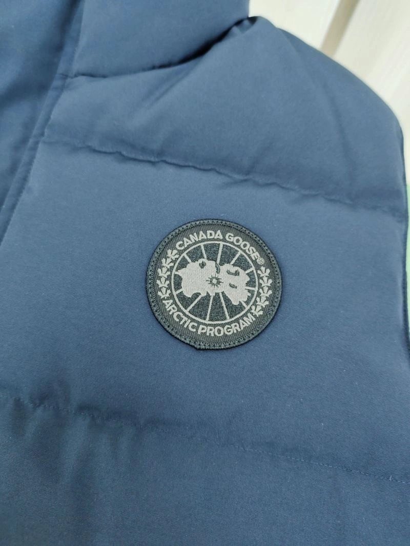 Canada Goose Down Jackets Practical 106309