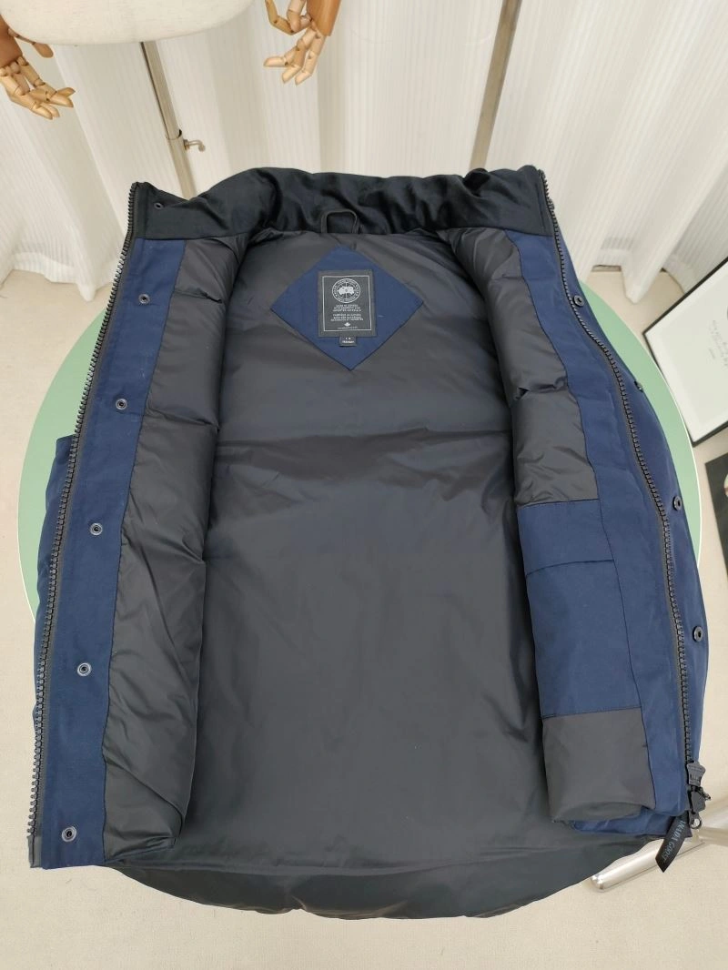 Canada Goose Down Jackets Practical 106309