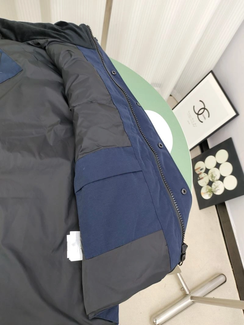Canada Goose Down Jackets Practical 106309