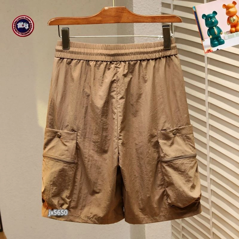 Canada Goose Short Pants Sleek 106206
