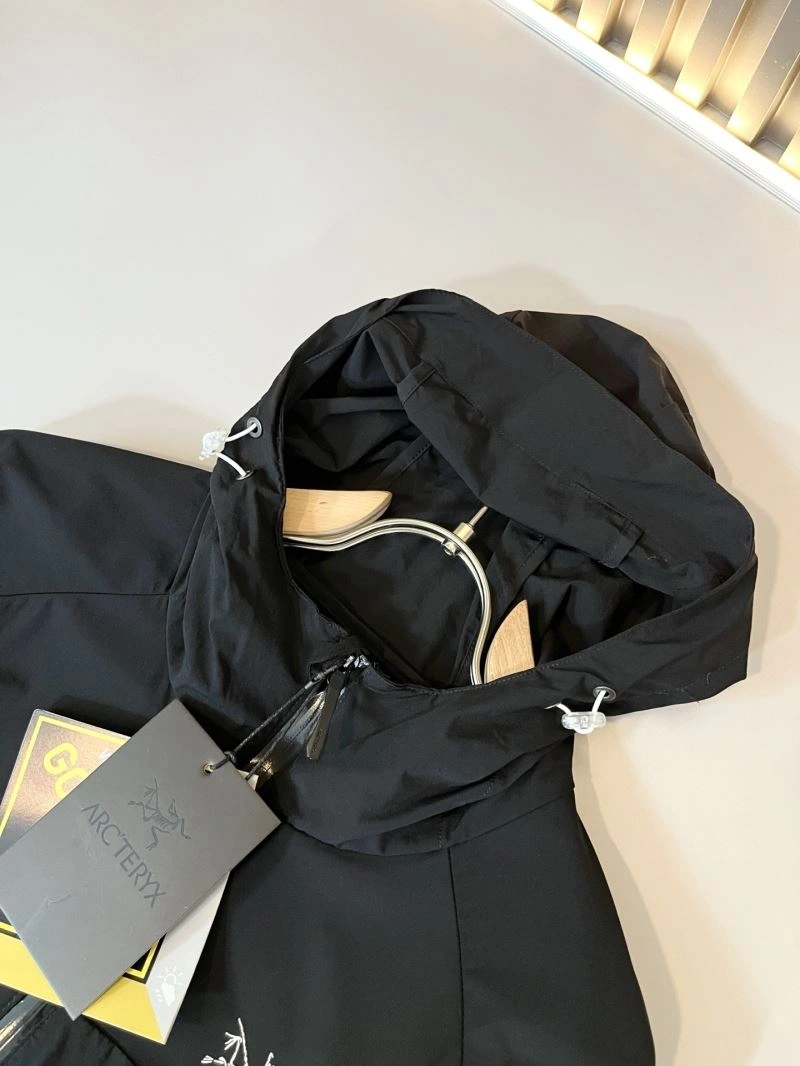 Canada Goose Sunscreen Jacket Stretchable 106220