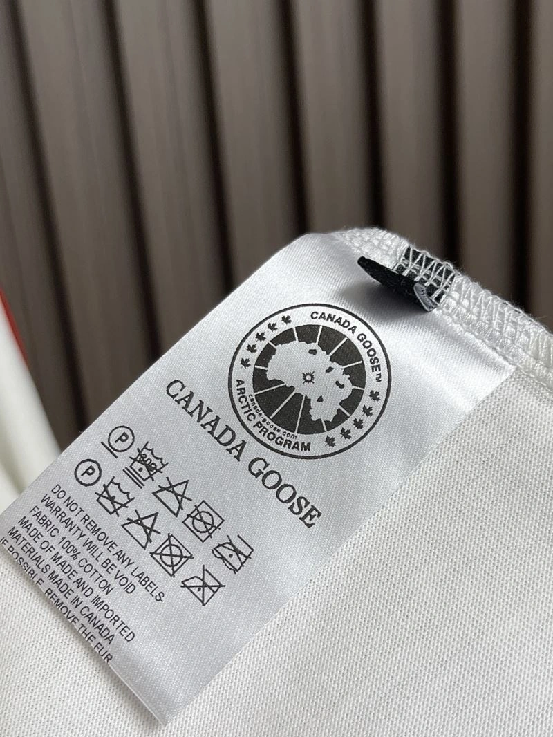 Canada Goose T-Shirts Stretchable 106231