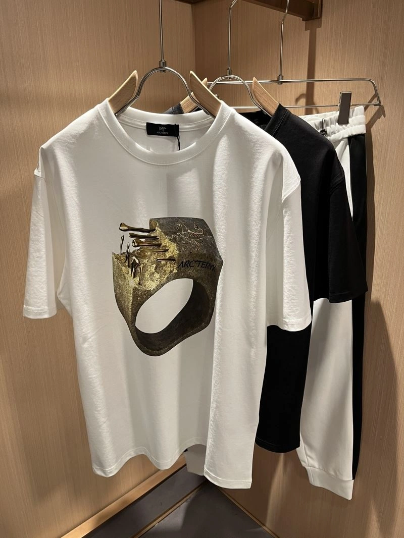 SmartChoice Canada Goose T-Shirts 106234