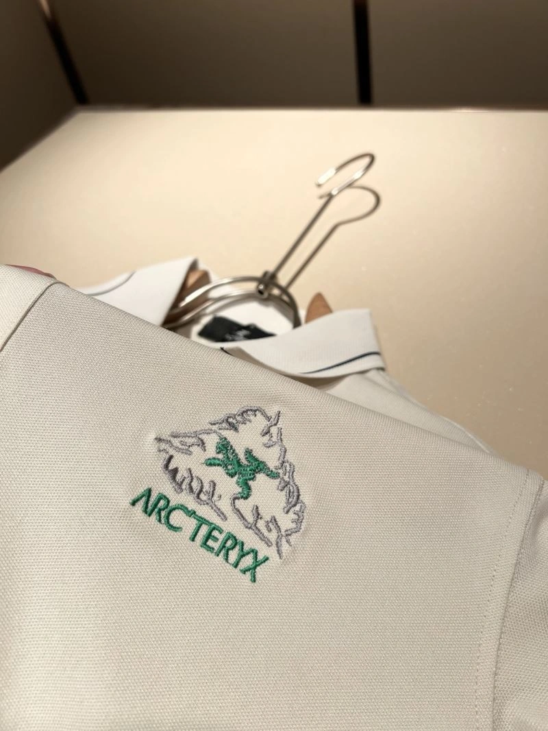 Canada Goose T-Shirts TimelessDesign 106221
