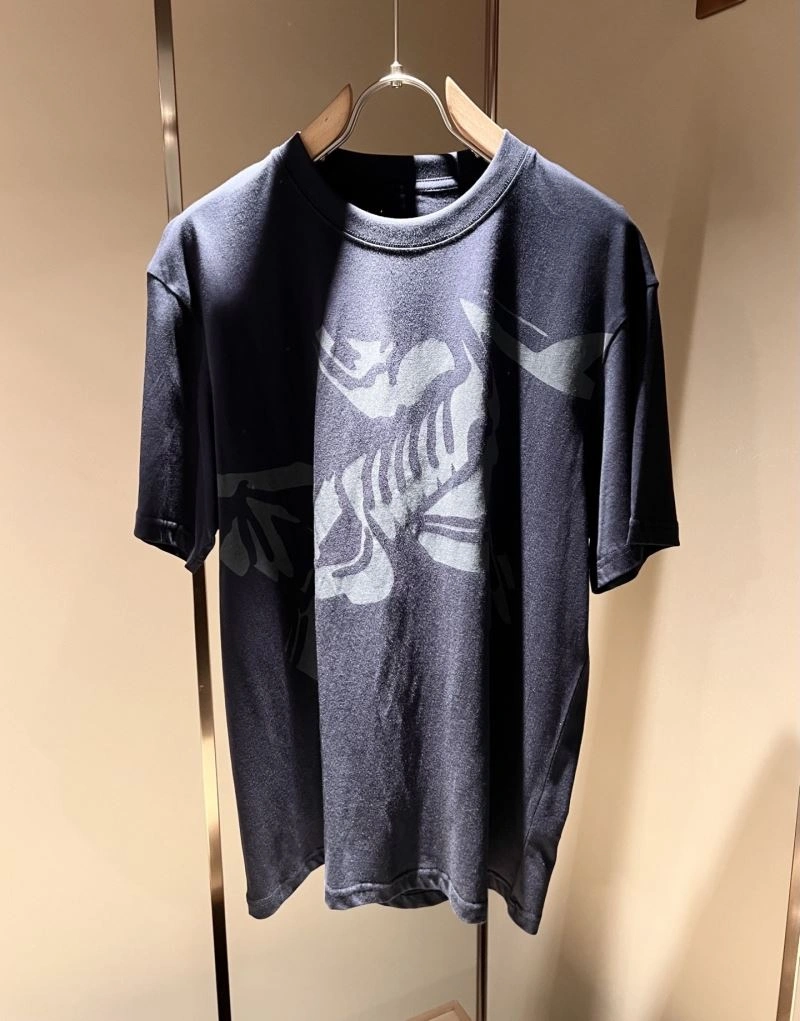 SoftTouch Canada Goose T-Shirts 106317