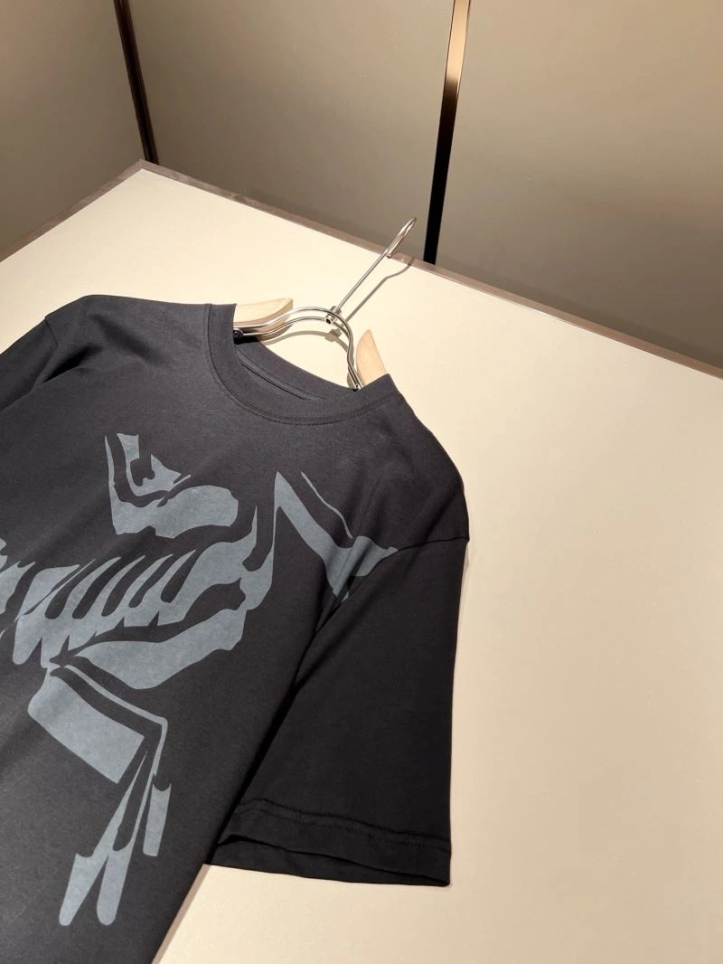 Canada Goose T-Shirts Breathable 106207
