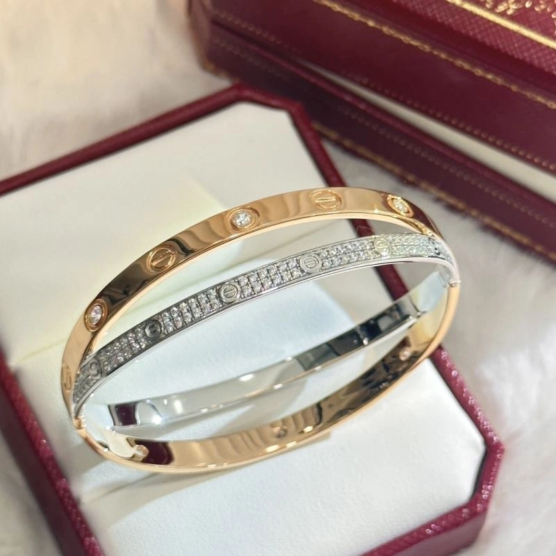 Cartier Bracelets UrbanStyle 217680