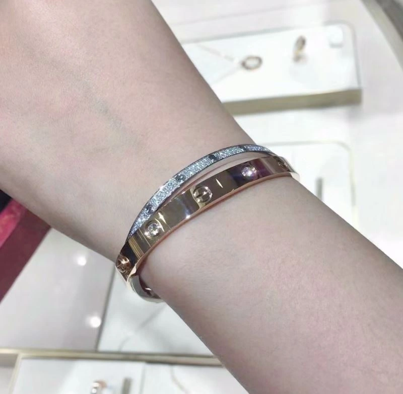 Cartier Bracelets UrbanStyle 217680