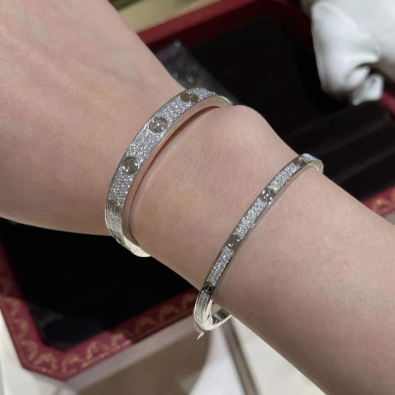 Cartier Bracelets Reliable 217817