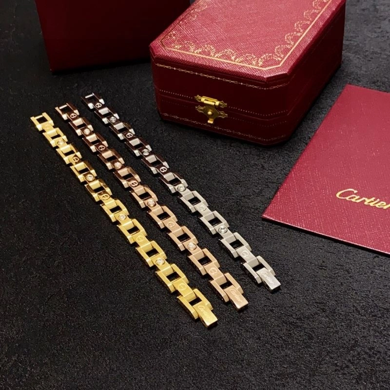 Cartier Bracelets Chic 217818