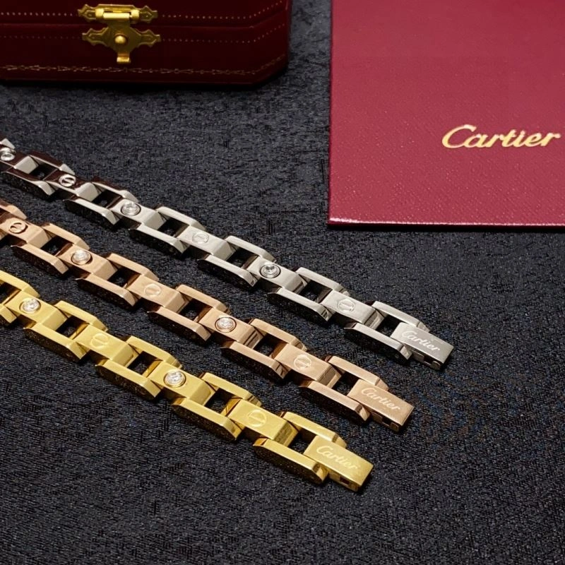 Cartier Bracelets Chic 217818