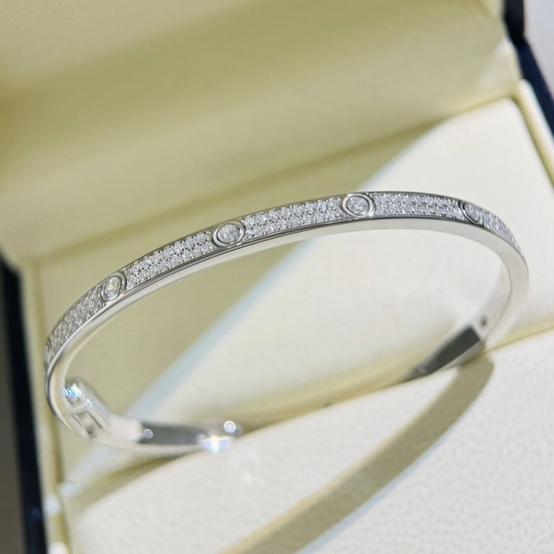 Cartier Bracelets Comfortable 217787