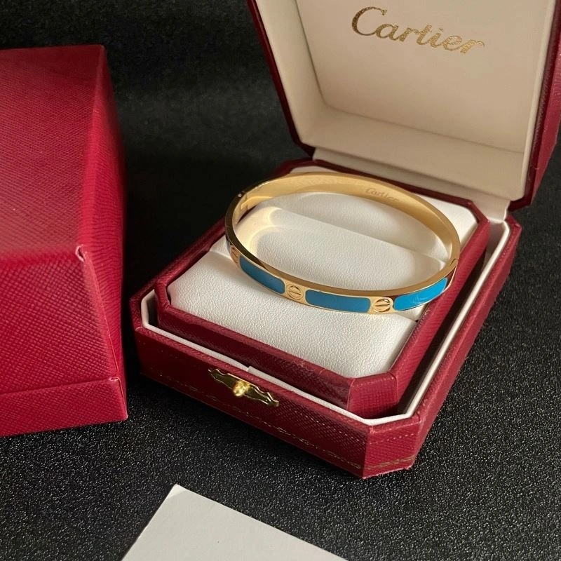 Cartier Bracelets Sophisticated 217665