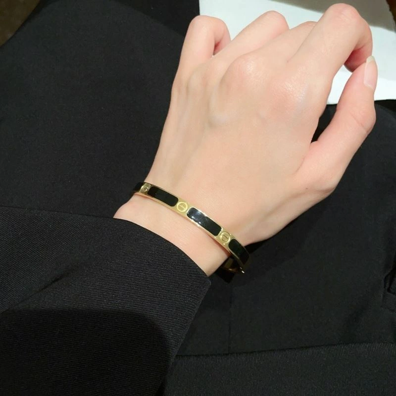 WaterResistant Cartier Bracelets 217663
