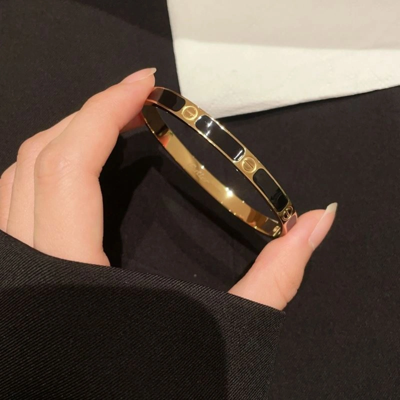 WaterResistant Cartier Bracelets 217663