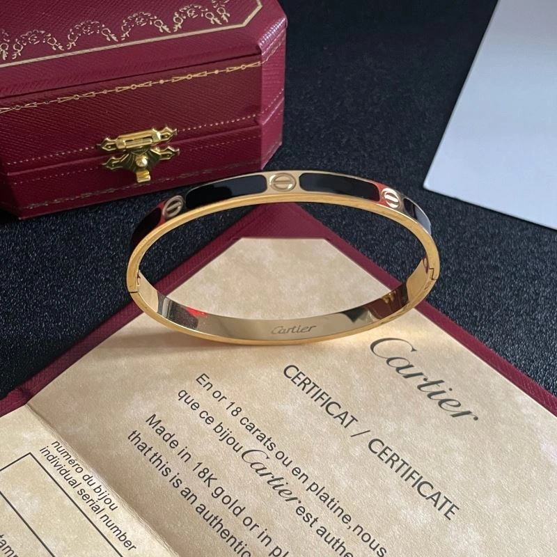 WaterResistant Cartier Bracelets 217663