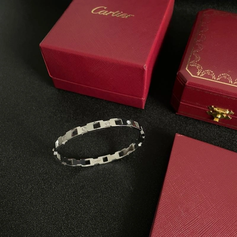 Trendsetting Cartier Bracelets 217645