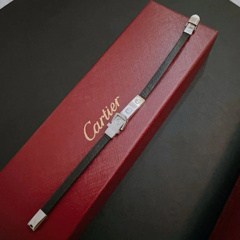 EyeCatching Cartier Bracelets 217651