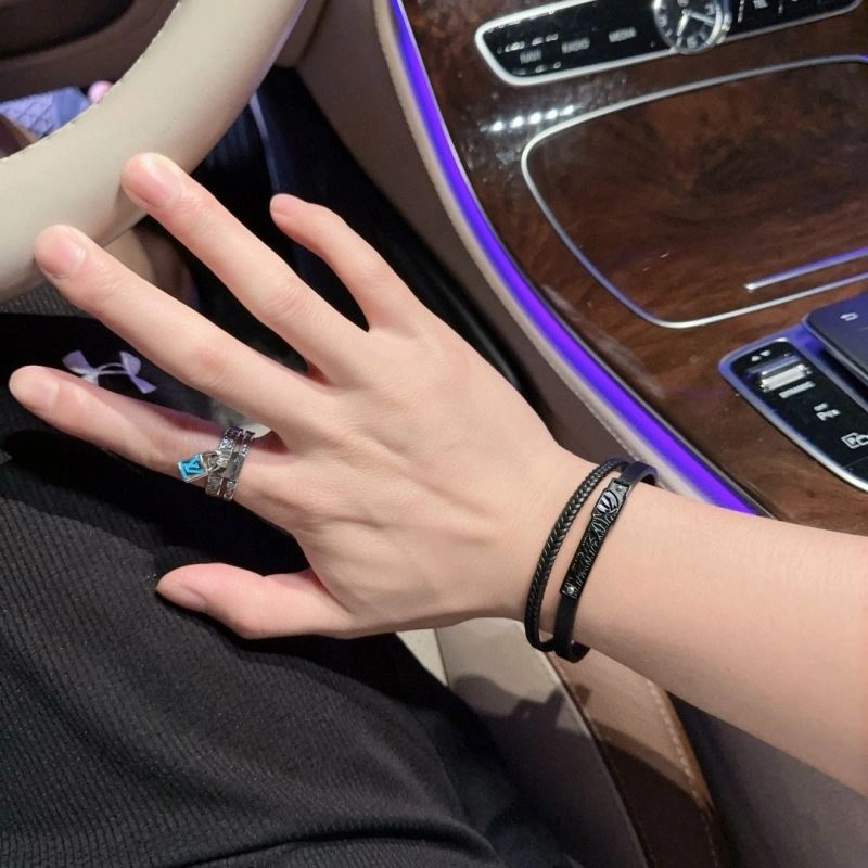 Timeless Cartier Bracelets 217615